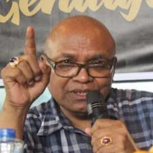 Jokowi Cuci Tangan, Sudutkan DPR di Polemik UU KPK