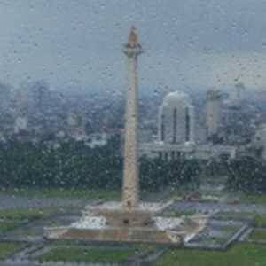 Siang Ini Jakarta Diprediksi Kembali Hujan Ringan