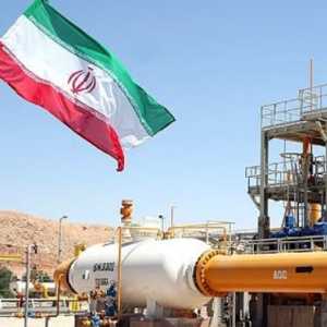 Minyak Iran Pilihan Strategis di Tengah Antrean Panjang Minyak Rusia