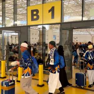 Pemerintah Perkuat Pendampingan Kepulangan Jemaah Umrah di Bandara Jeddah