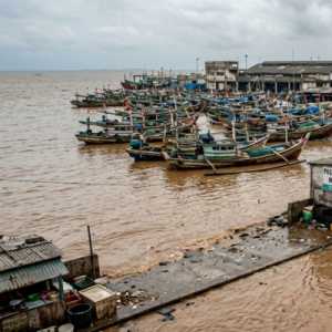 Daftar Wilayah Pesisir Berpotensi Terdampak Banjir Rob hingga 13 Maret 2026
