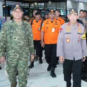 Tinjau Pelabuhan Merak