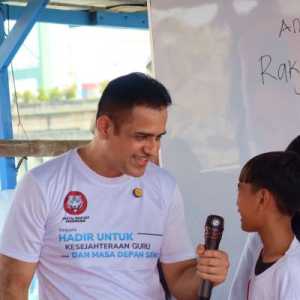 AMRI Peduli Perkuat Literasi Masyarakat Pesisir Cilincing