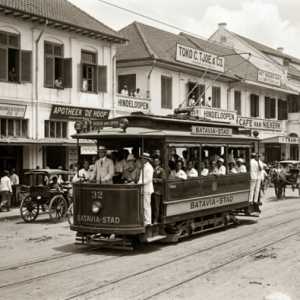 Sejarah Panjang Trem Jakarta dari Masa ke Masa