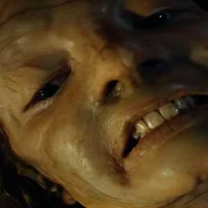 Lupakan Brendan Fraser, The Mummy Versi Lee Cronin Hadirkan Teror Body Horror yang Mencekam