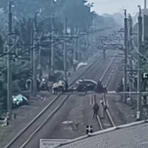 Menhub Soroti Urgensi Double-Double Track dan Palang Sebidang