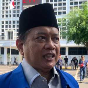 PAN Sepakat dengan KPK soal Pembatasan Uang Kartal