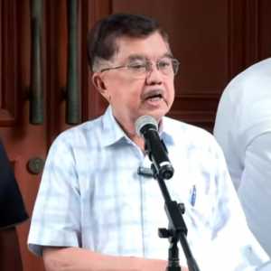 Saiful Mujani Lebih Revolusioner dari JK