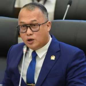 Isu Peleburan Nasdem-Gerindra Dinilai Cacat Logika