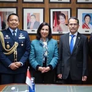 Menhan Spanyol Sampaikan Duka atas Gugurnya Prajurit TNI di Lebanon