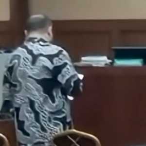 Menangis di Sidang, Minta Maaf di Media Sosial: Apakah Strategi Ibam Efektif Pulihkan Kepercayaan Publik?