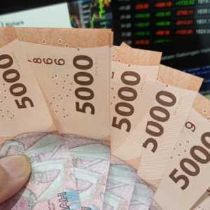 IHSG Menguat, Rupiah Babak Belur ke Rp17.313 per Dolar AS