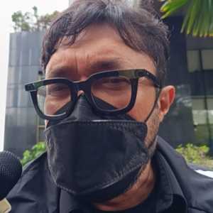 Giliran Rumah Ono Surono di Indramayu Diobok-obok KPK