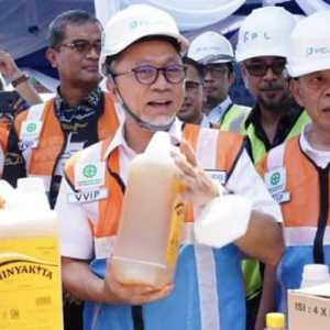 Zulhas Beri Sinyal Harga Minyakita Naik