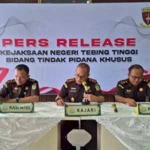 Mantan Kadis DLH Tebing Tinggi Resmi Tersangka Korupsi BBM