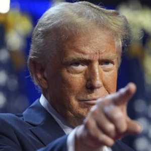 Trump Ancam Rebut Uranium dan Serang Iran Lagi