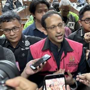 Nadiem Minta Maaf dan Akui Kurang Pahami Budaya Birokrasi