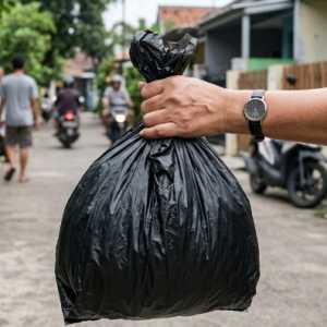 Pemerintah Harus Segera Cari Solusi Alternatif Pasokan Bahan Baku Plastik
