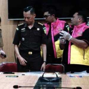 Gaya Koruptor Sorong Beda dengan Indonesia Barat