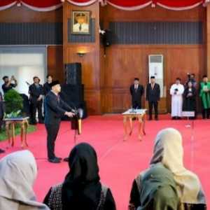 78 Pejabat Pemkot Surabaya Dirotasi, Ada Apa?