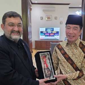 Dubes Iran Temui Jokowi di Solo, Bahas Apa?