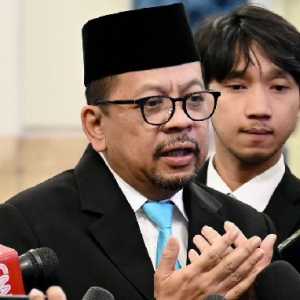 Bakom Harus Berani Hadapi Kelompok Kritis