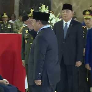 Melepas Kusuma Bangsa