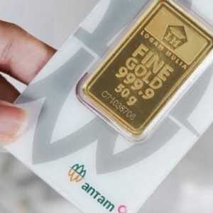 Harga Emas Antam Loncat Nyaris ke Rp2,9 Juta per Gram Hari Ini
