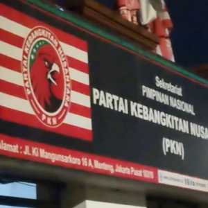 Pengurus PKN Tiba-Tiba Kompak Mundur