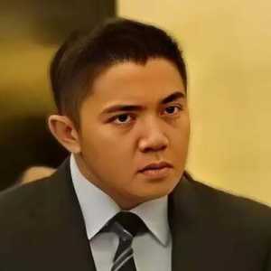 Inflasi Pengamat dan Ilusi Kepakaran di Era Digital