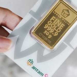 Emas Antam Akhir Pekan Naik ke Rp2,86 Juta per Gram