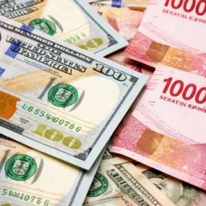 Rupiah Tembus Rp17.300 per Dolar AS, Terlemah Sepanjang Sejarah