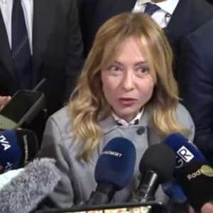 Italia Tangguhkan Perjanjian Pertahanan dengan Israel