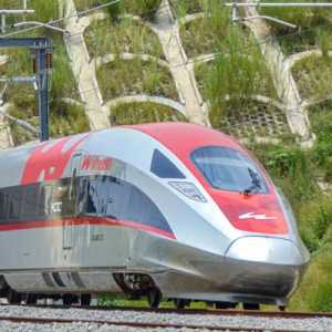 Barang Tertinggal di Kereta Cepat Whoosh? Jangan Panik, Ikuti Panduan Mudah Ini