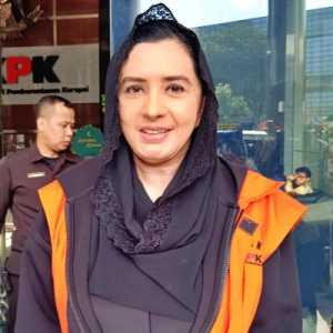 KPK Buka Peluang Panggil Suami Bupati Pekalongan Fadia Arafiq