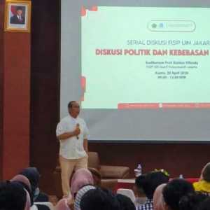 Saiful Mujani: DPR Kehilangan Taji