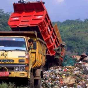 PAD Retribusi Sampah Bocor Rp20 Miliar, Baunya di Saku Birokrat?