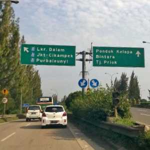 YLKI Sebut Pajak Tol Salah Sasaran dan Memberatkan Rakyat