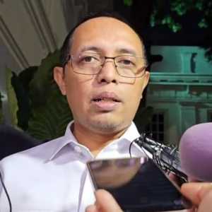 Hasan Nasbi Sebut Pernyataan Saiful Mujani Ajakan Jatuhkan Pemerintah