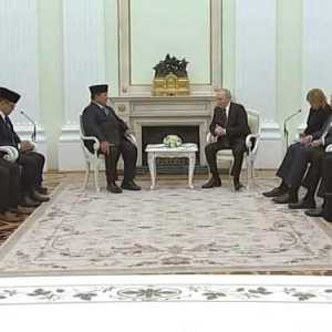 Prabowo Konsultasi ke Putin Soal Ketahanan Ekonomi dan Energi di Istana Kremlin
