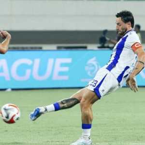 Persib Paksa Dewa United Berbagi Skor 2-2