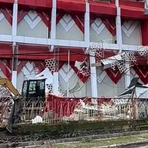 Komisi V DPR Minta Pemerintah Lakukan Pemilihan Terdampak Gempa Sulut-Malut