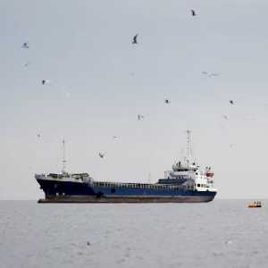 AS Blokade Kapal yang Keluar Masuk Pelabuhan Iran Mulai Hari Ini