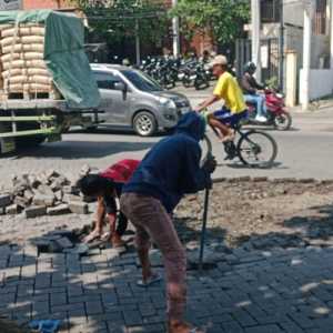 Pemkot Semarang Pastikan Penanganan Permanen di Jalan Citarum