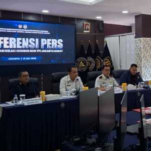 Empat WN China Diduga Pelaku Penipuan Online Ditangkap Imigrasi