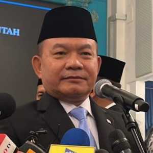 Sikap Dudung Pasang Badan Bela Seskab Teddy Berlebihan
