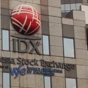 IHSG Terpukul Hebat di Sesi Siang, 611 Saham Masuk Zona Merah