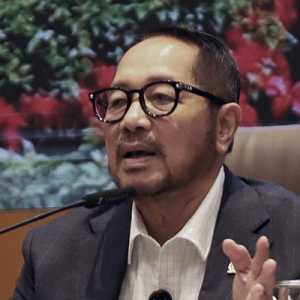 Guru Berhak Dapat Kehidupan Layak Sesuai Pasal 27 UUD 1945
