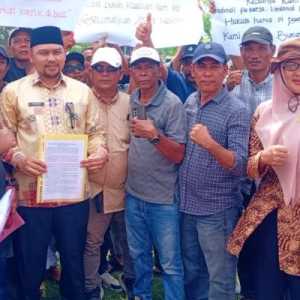 Ratusan Pekerja PTPN IV Cot Girek Datangi Kantor Bupati Aceh Utara