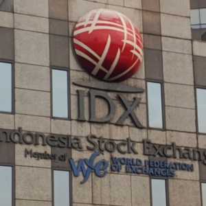 IHSG Rebound ke 6.113 pada Sesi I, Sektor Industri Pimpin Penguatan